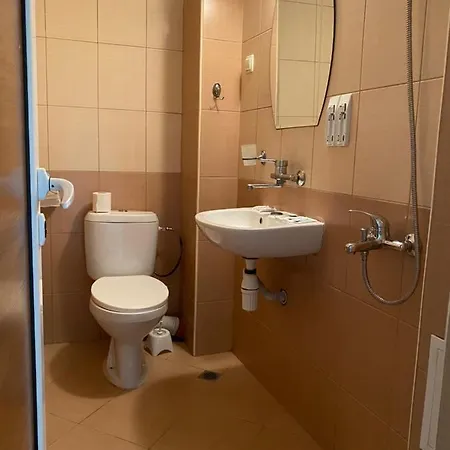 Kamenec Budget Hotel