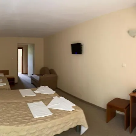 Kamenec Budget Hotel