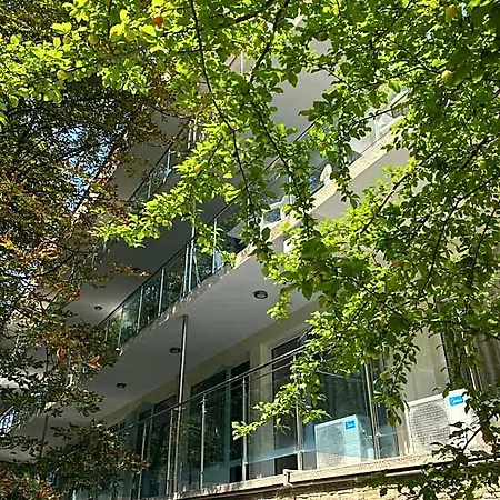 Kamenec Budget מלון